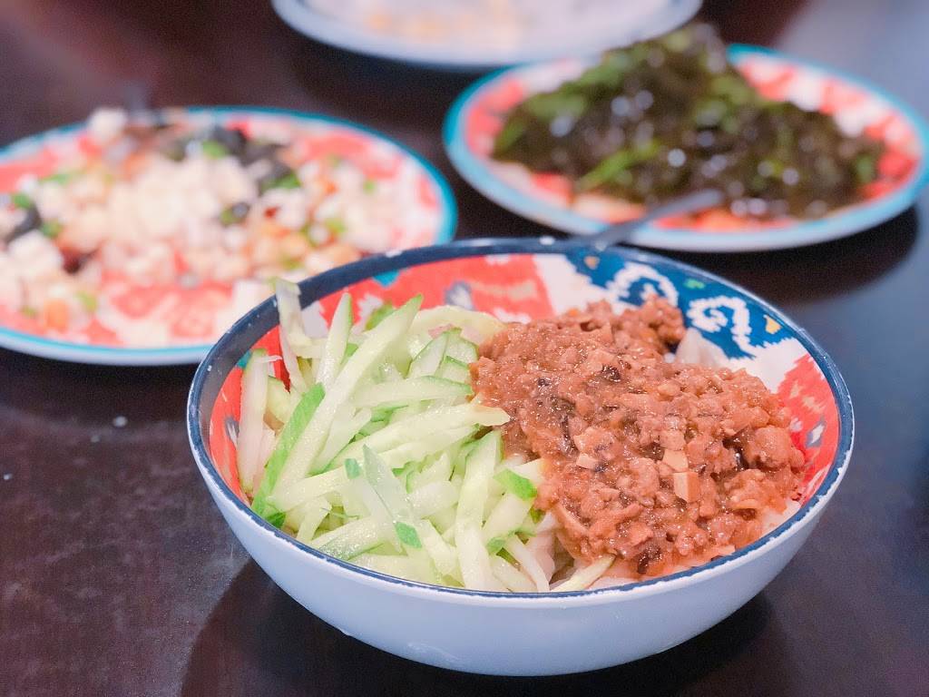 Yang’s Noodles | restaurant | 5860 Stockton Blvd, Sacramento, CA 95824, USA | 9163929988 OR +1 916-392-9988