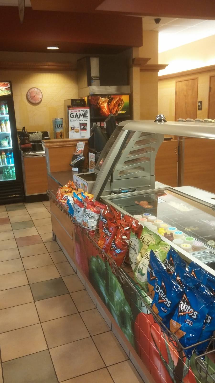 Subway | meal takeaway | 1127 Broadway St NE, Salem, OR 97302, USA | 5033617464 OR +1 503-361-7464