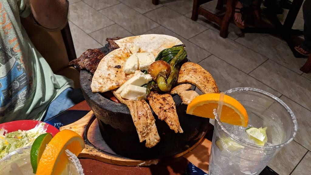 Los Mariachis Bar & Grill | restaurant | 3575 Tamiami Trail, Port Charlotte, FL 33952, USA | 9416278030 OR +1 941-627-8030