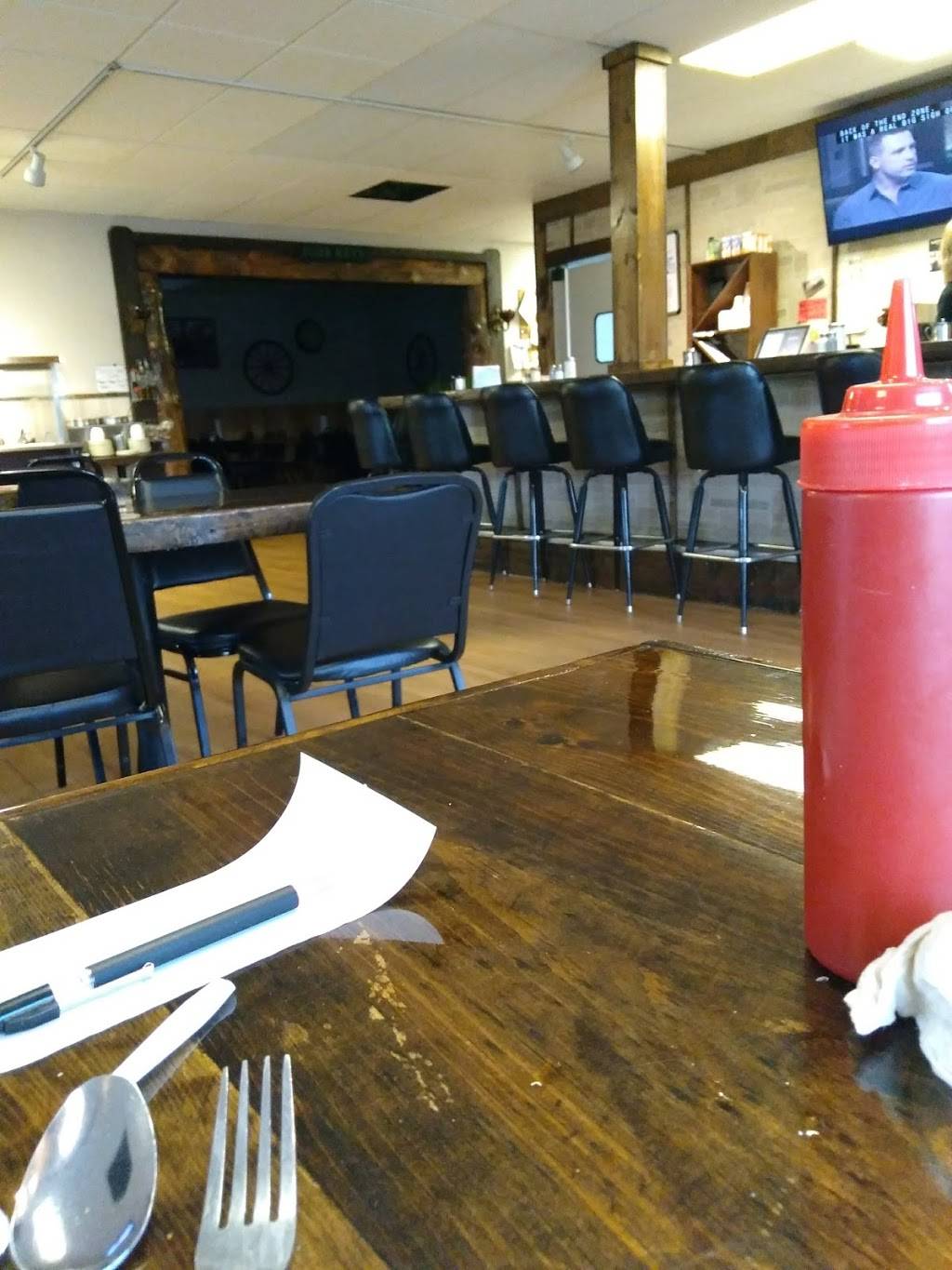 Four Keys Restaurant | restaurant | 34501 Royalton Rd, Columbia Station, OH 44028, USA | 4402368688 OR +1 440-236-8688