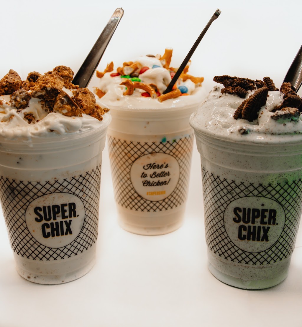 Super Chix Knoxville | restaurant | 6672 Clinton Hwy suite 102, Knoxville, TN 37912, USA | 8655129068 OR +1 865-512-9068