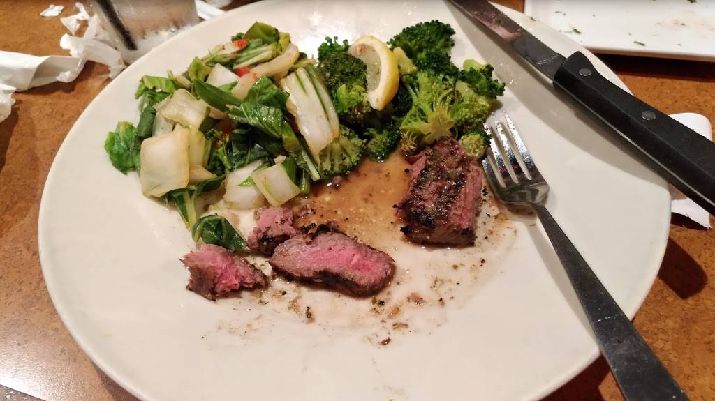 TGI Fridays | restaurant | 2991 Jamacha Road, El Cajon, CA 92019, USA | 6196707400 OR +1 619-670-7400