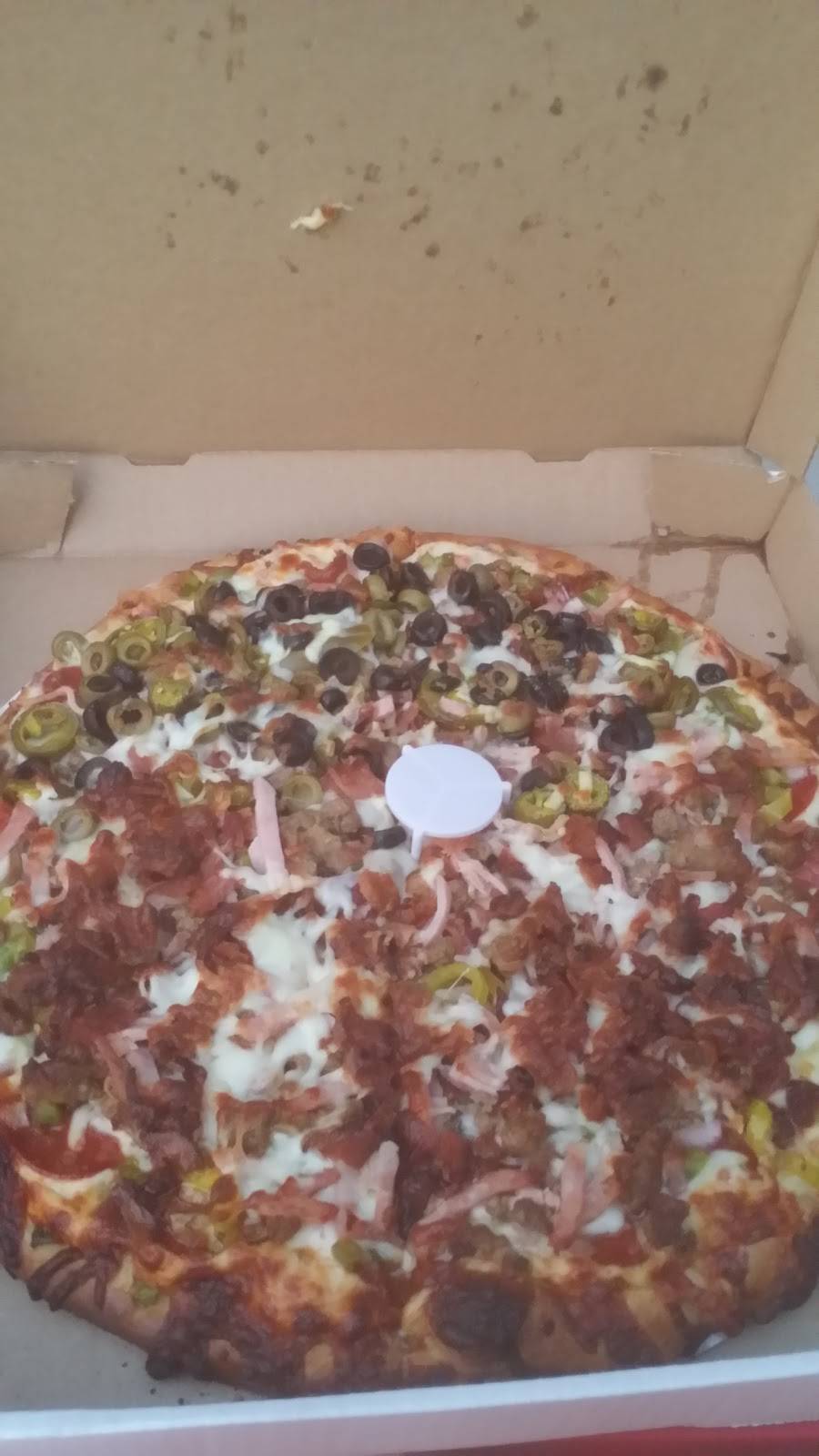 Fountain City Ice House | restaurant | 110 W Mulberry St, Bryan, OH 43506, USA | 4196365097 OR +1 419-636-5097