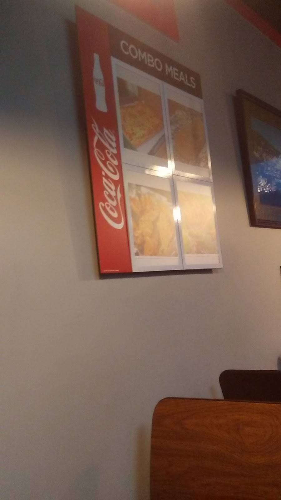 Ianazones Pizza | restaurant | 49 E Taggart St, East Palestine, OH 44413, USA | 3304261711 OR +1 330-426-1711