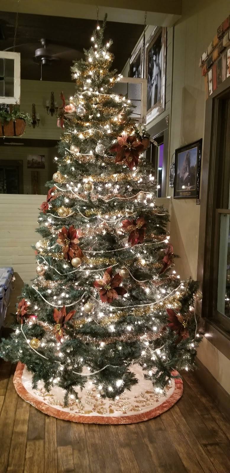 The Olde Boarding House Restaurant | restaurant | 115 NW 1st St, Trenton, FL 32693, USA | 3524637000 OR +1 352-463-7000