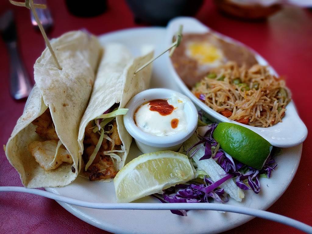 Aunt Chiladas Squaw Peak | restaurant | 7330 N Dreamy Draw Dr, Phoenix, AZ 85020, USA | 6029441286 OR +1 602-944-1286