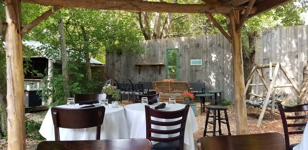 A Taste Of Freedom | restaurant | 24 Mill St W, Tottenham, ON L0G 1W0, Canada | 9059366532 OR +1 905-936-6532