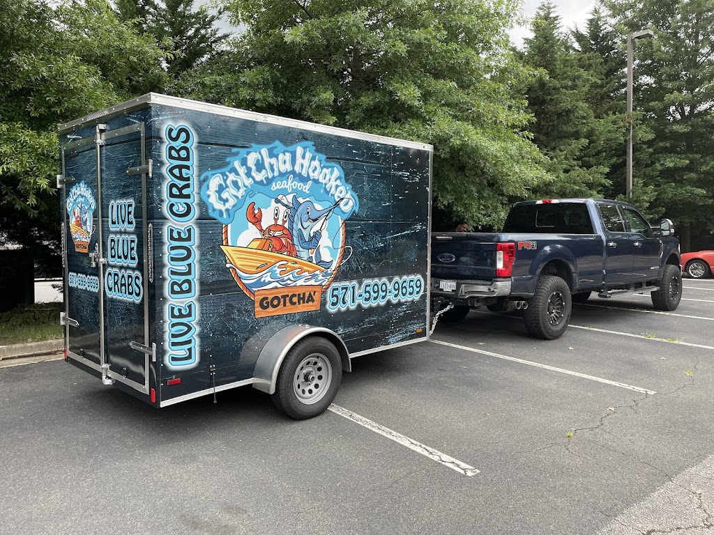 Gotcha Hooked Seafood | restaurant | Jefferson Davis highway and, Gordon Blvd, Woodbridge, VA 22191, USA | 5715999659 OR +1 571-599-9659