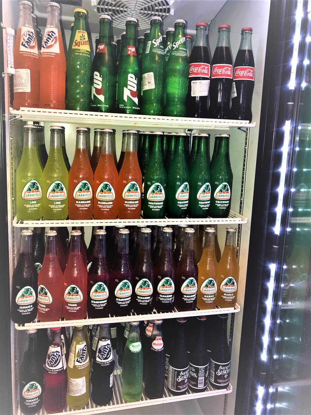 Pacos Tacos Chicago | restaurant | 7059 S Halsted St suite a, Chicago, IL 60621, USA | 7738001505 OR +1 773-800-1505