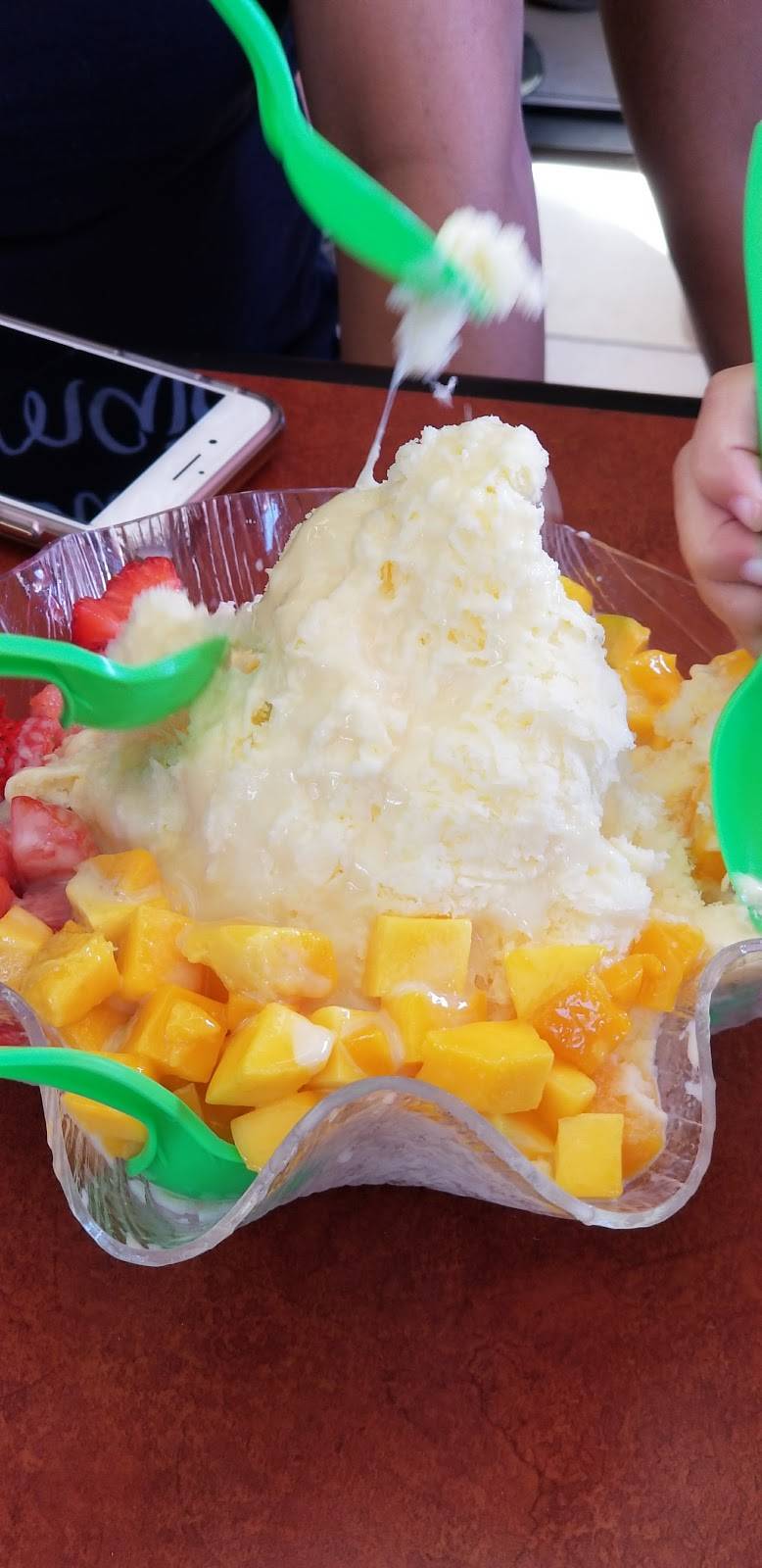 Tii Cup | cafe | 7958 Brooklyn Blvd, Brooklyn Park, MN 55445, USA | 6125168859 OR +1 612-516-8859