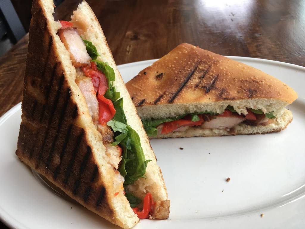 CeCes Pizza and Catering | restaurant | 4 Union St, Weymouth, MA 02190, USA | 7813312223 OR +1 781-331-2223