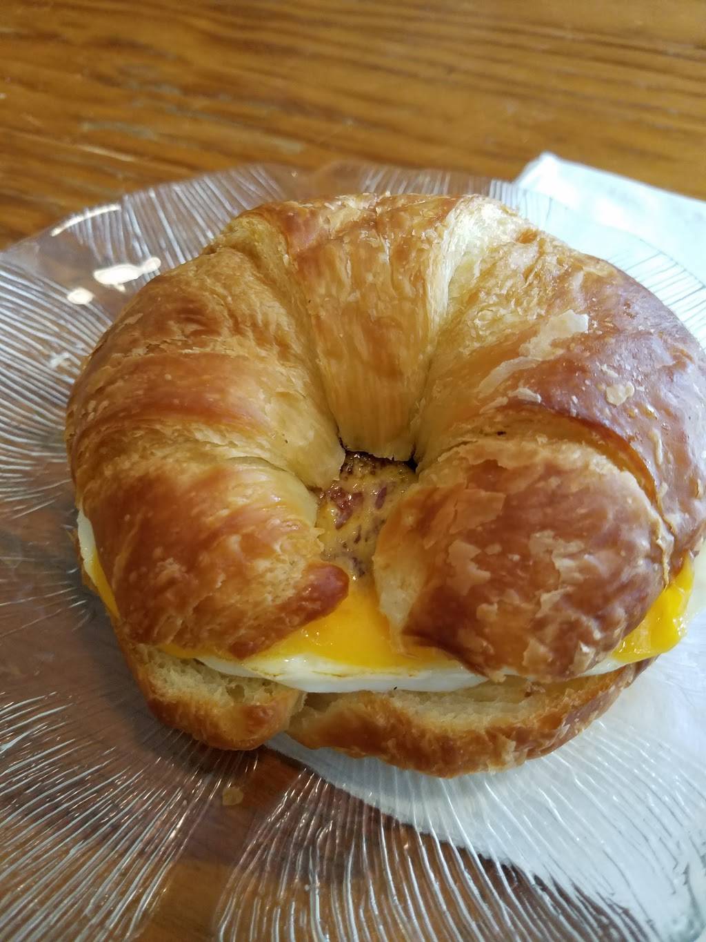 Common Grounds Brew & Roastery | cafe | 12 S J St, Lake Worth, FL 33460, USA | 5613188980 OR +1 561-318-8980