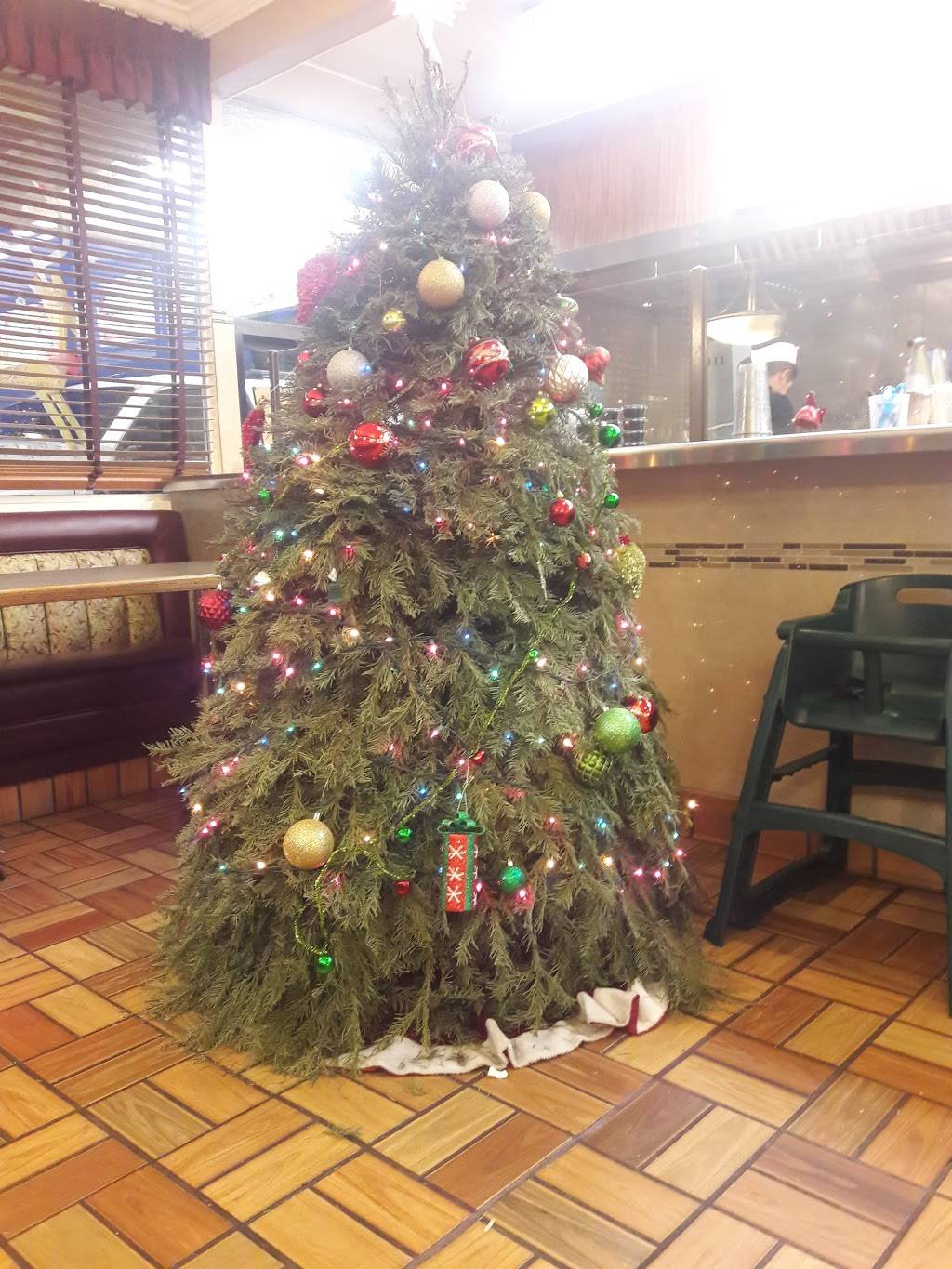 Toms Burgers 14 | restaurant | 3484 Gage Ave, Bell, CA 90201, USA | 3235816277 OR +1 323-581-6277