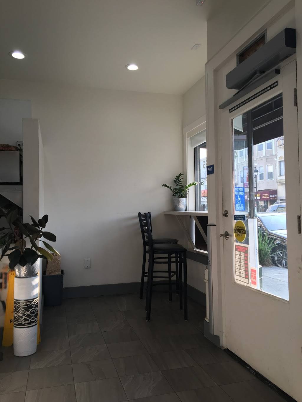 Banh Mi House | restaurant | 2701 San Bruno Ave, San Francisco, CA 94134, USA | 4157695556 OR +1 415-769-5556