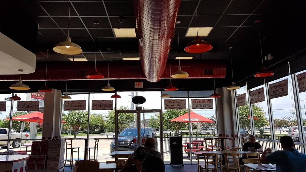 Five Guys | meal takeaway | 7041 Youree Dr, Shreveport, LA 71106, USA | 3187980290 OR +1 318-798-0290