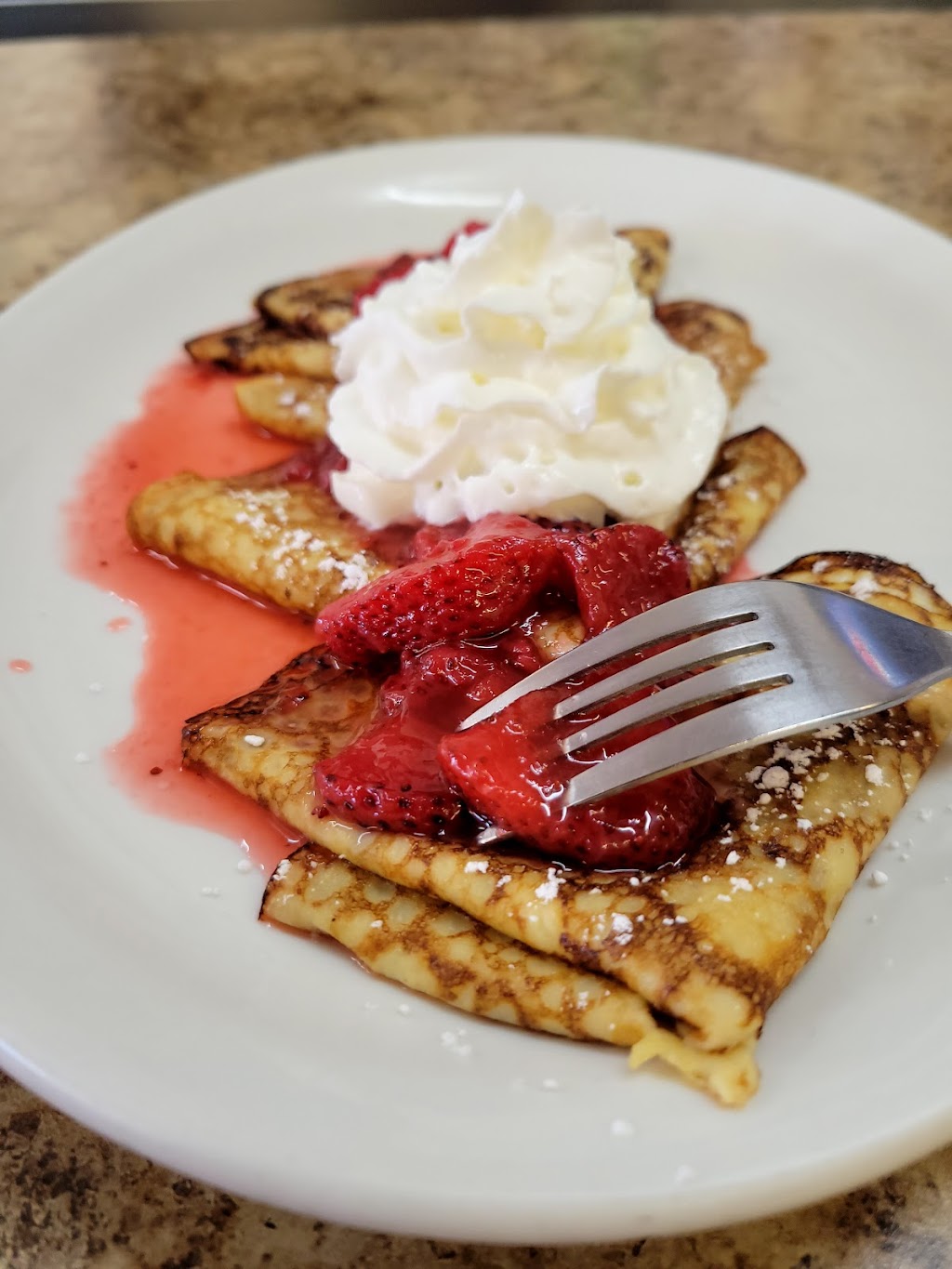 Grandmas House Restaurant | restaurant | 114 E 4th St, Chapman, KS 67431, USA | 7859224240 OR +1 785-922-4240