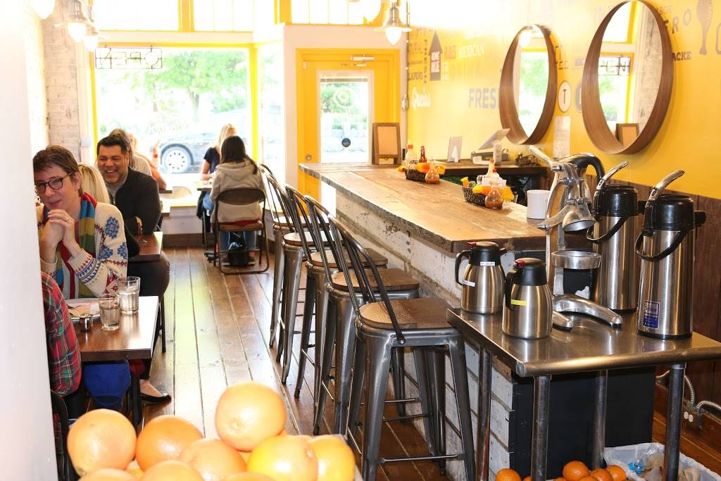 Con Huevos Restaurant | restaurant | 2339 Frankfort Ave, Louisville, KY 40206, USA | 5023843027 OR +1 502-384-3027