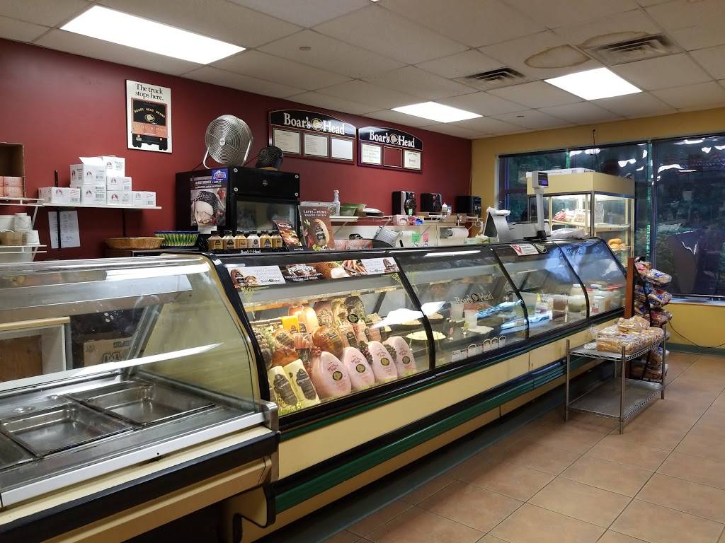 Hilltop Deli & Pizza | meal takeaway | 368 New Hempstead Rd #1, New City, NY 10956, USA | 8456380378 OR +1 845-638-0378