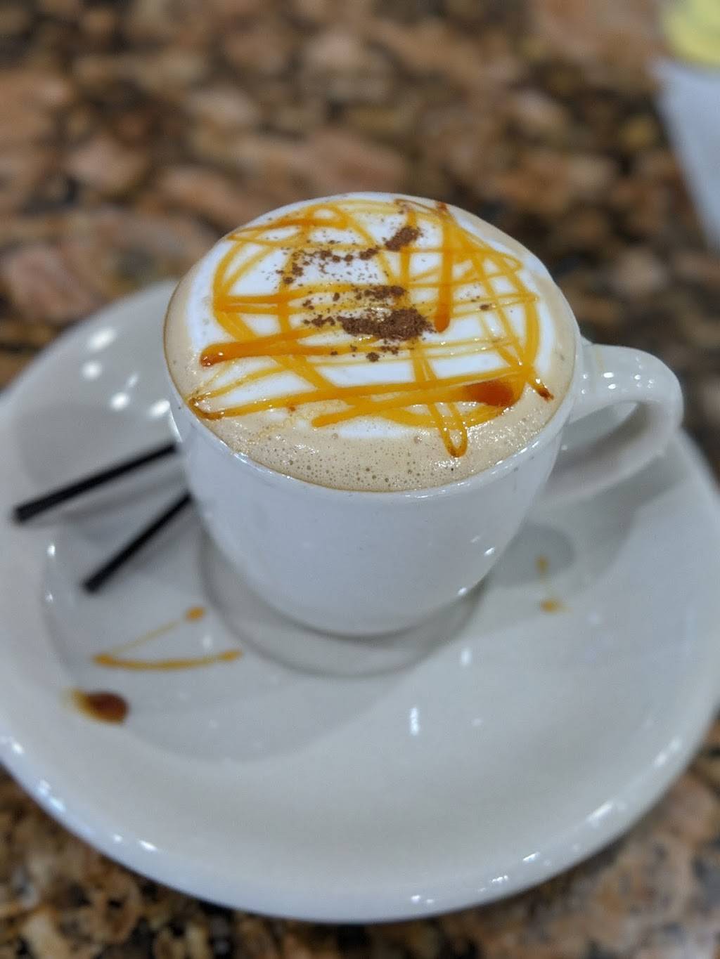 El Rinconcito Latino | meal delivery | 6741 SW 24th St, Miami, FL 33155, USA | 3052640749 OR +1 305-264-0749