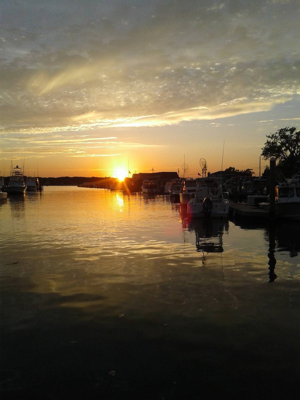 Sunsets | night club | 302 S Concourse, Neptune City, NJ 07753, USA | 7327759911 OR +1 732-775-9911