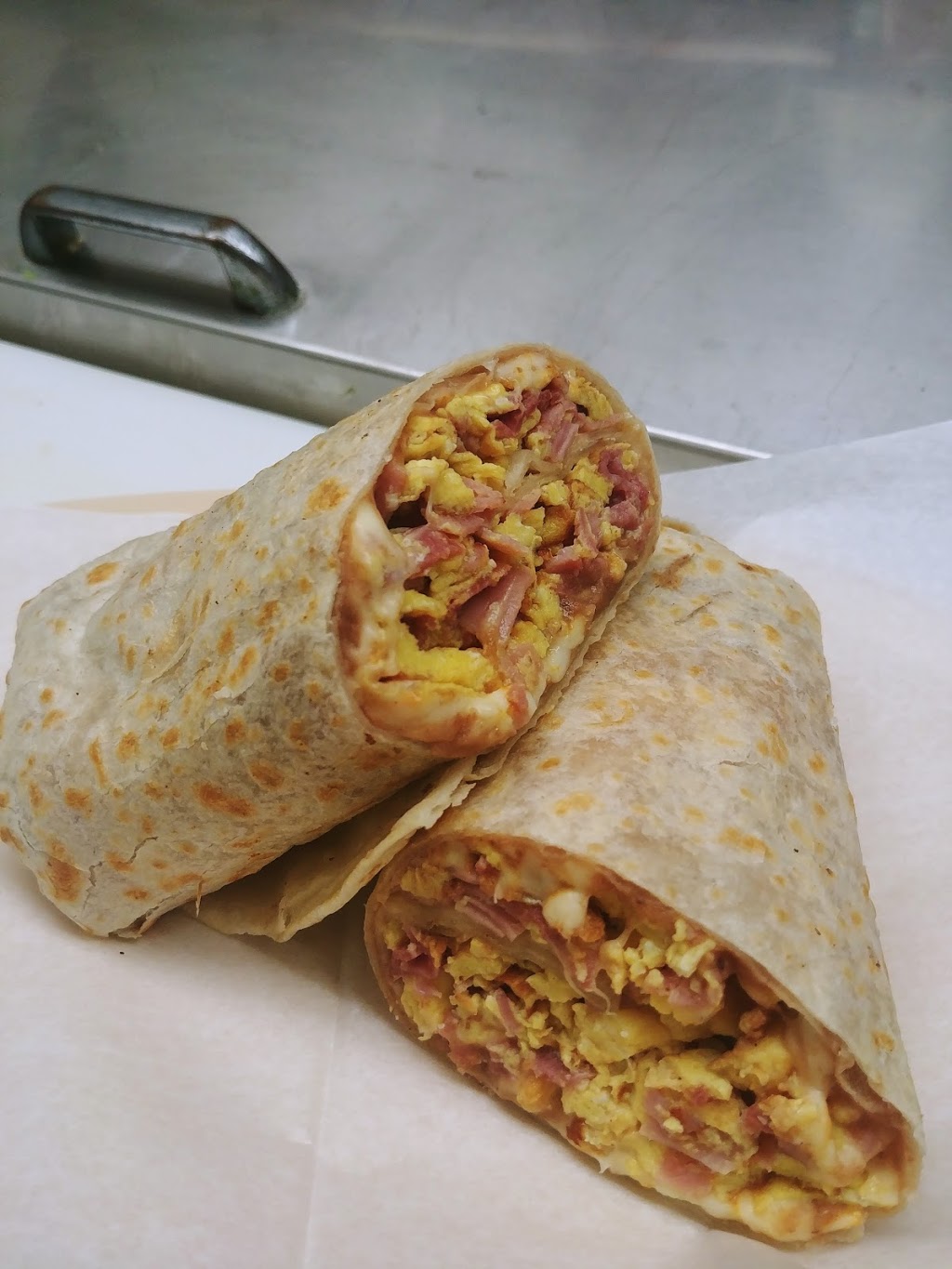 Pachecos Tacos | restaurant | 7301 S Kedzie Ave, Chicago, IL 60629, USA | 7737764996 OR +1 773-776-4996