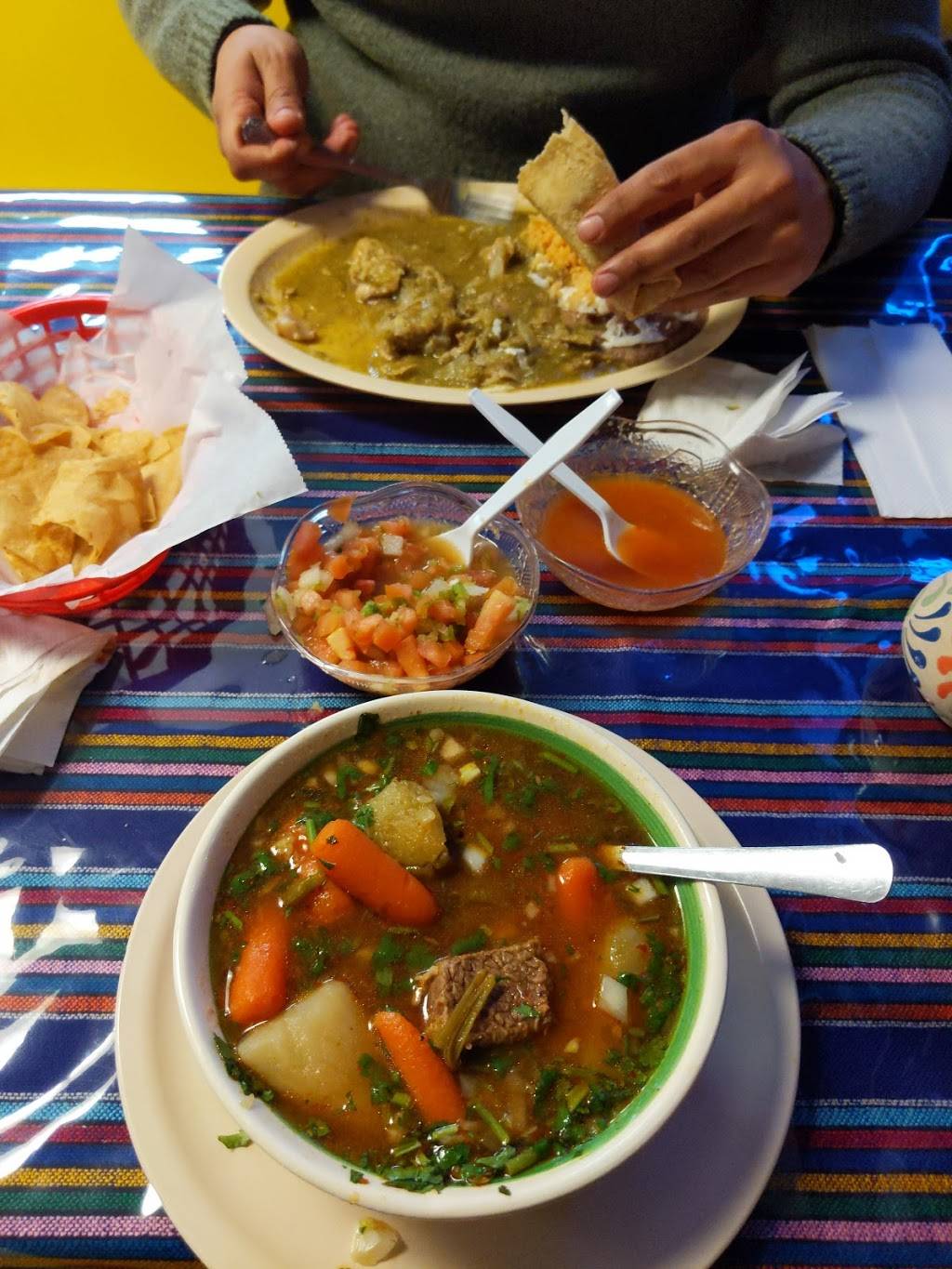 La Fiesta | restaurant | 4248 S Archer Ave, Chicago, IL 60632, USA | 7732544678 OR +1 773-254-4678