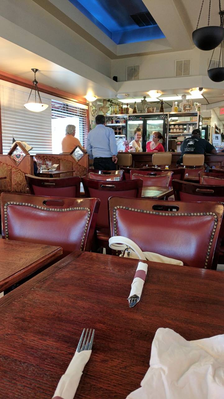 Markos Cozy Diner | restaurant | 27140 Plymouth Rd, Redford Charter Twp, MI 48239, USA | 3139378470 OR +1 313-937-8470