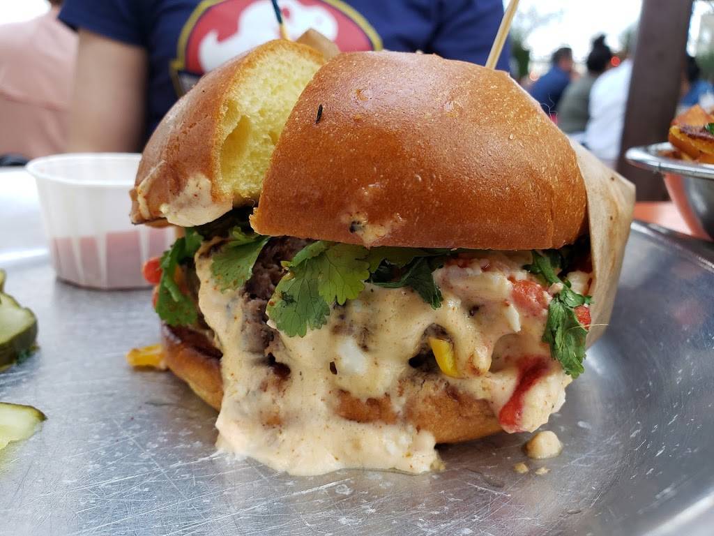 Rodeo Goat | restaurant | 2836 Bledsoe Street &, Ft, Currie St, Fort Worth, TX 76107, USA | 8178774628 OR +1 817-877-4628