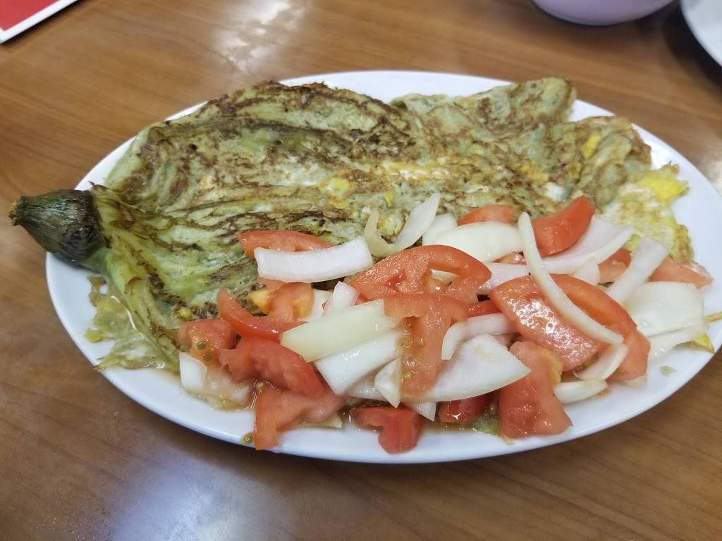 Leonys Filipino Restaurant | restaurant | 2153 N King St #107, Honolulu, HI 96819, USA | 8088473630 OR +1 808-847-3630