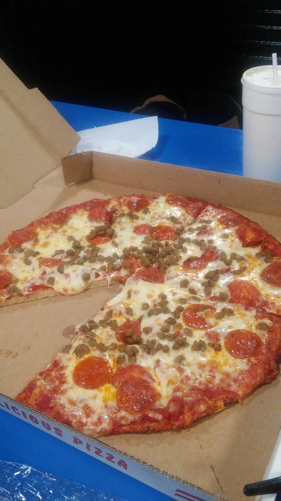 Burgers And More | restaurant | 8 Jowers Rd, Phenix City, AL 36869, USA | 3343849640 OR +1 334-384-9640