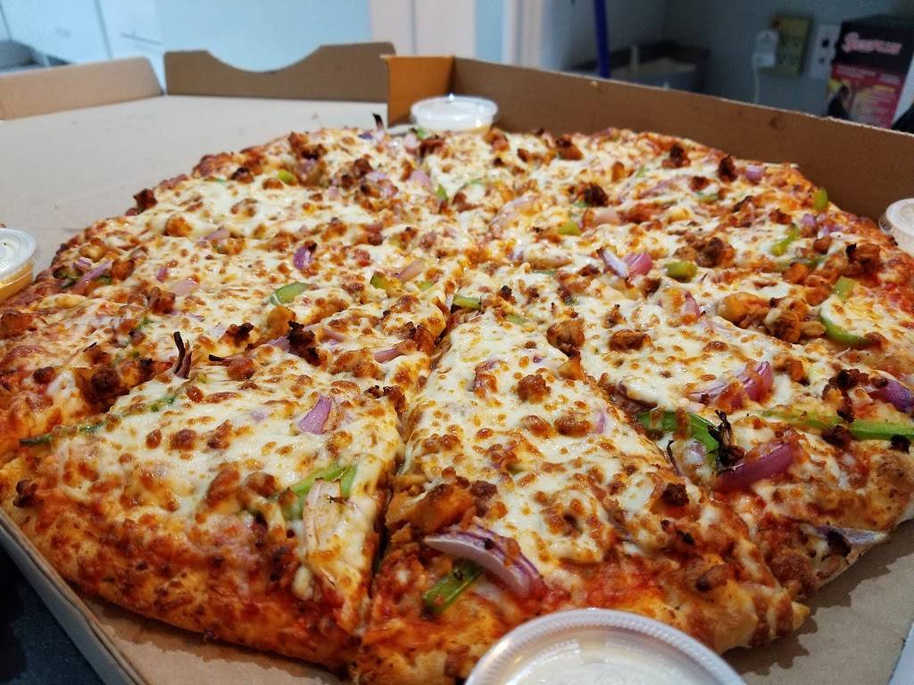 Pizza Hot Wings | meal delivery | 3883 Don Mills Rd, North York, ON M2H 2S7, Canada | 4164906325 OR +1 416-490-6325