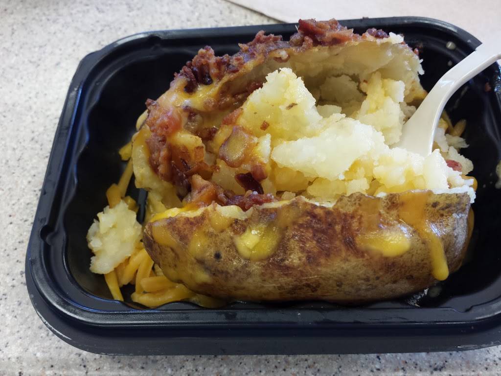 Wendys | restaurant | 2033 N Prospect Ave, Champaign, IL 61822, USA | 2173559484 OR +1 217-355-9484