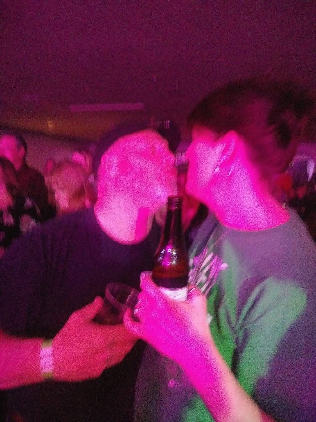 Club One Entertainment Complex | restaurant | 60 N Westfield St, Feeding Hills, MA 01030, USA | 4133639018 OR +1 413-363-9018