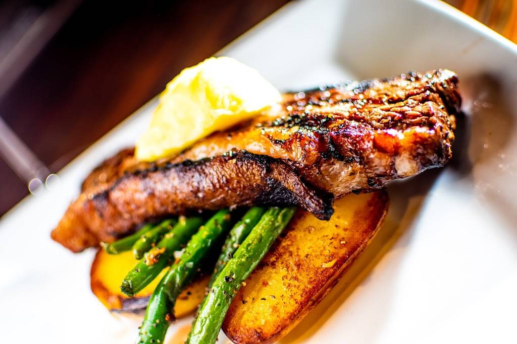 The Whiskey House and Bourbon Grill | restaurant | 2510 SW White Birch Dr, Ankeny, IA 50023, USA | 5159651261 OR +1 515-965-1261