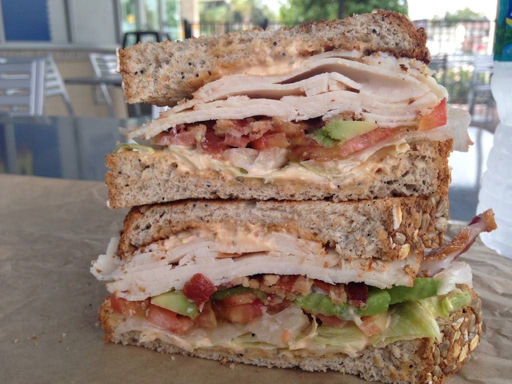 Dailys and Dailys Dash | restaurant | 13490 Atlantic Blvd, Jacksonville, FL 32225, USA | 9042207865 OR +1 904-220-7865