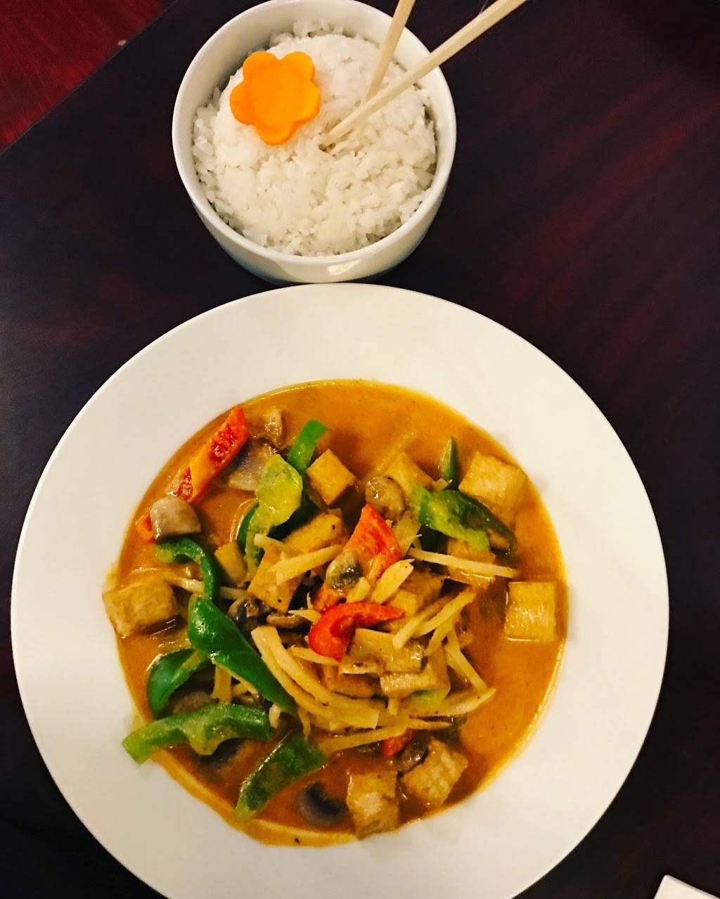 E3 Thai Cuisine Restaurant | restaurant | 269 E Broad St, Athens, GA 30601, USA | 7062159500 OR +1 706-215-9500