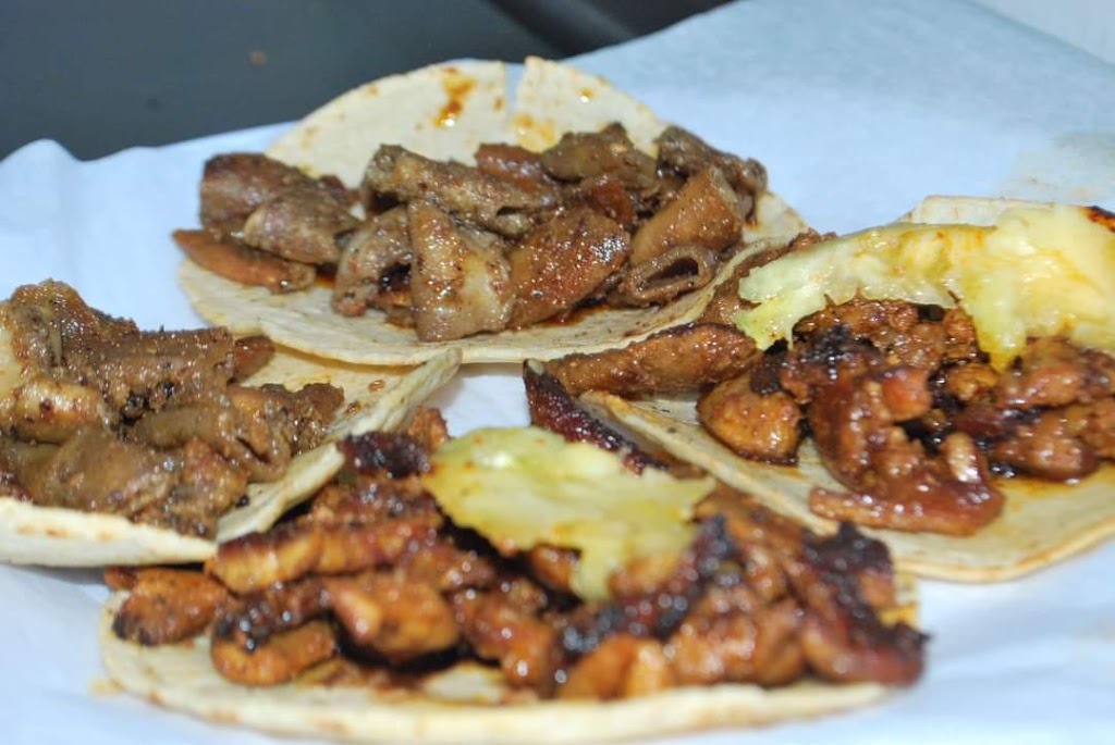 Tacos Xagi | restaurant | State @ Mallory Nb Fs, Muscoy, CA 92407, USA | 9093226242 OR +1 909-322-6242