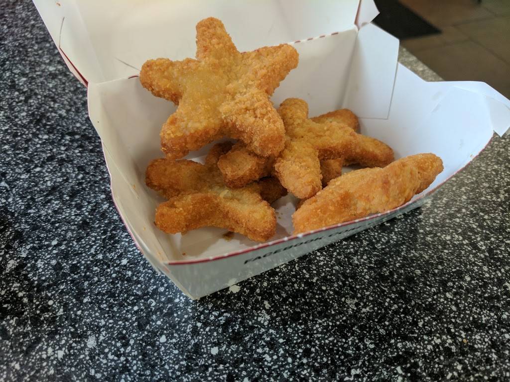 Carls Jr | restaurant | 4186 Oceanside Blvd, Oceanside, CA 92056, USA | 7606303487 OR +1 760-630-3487