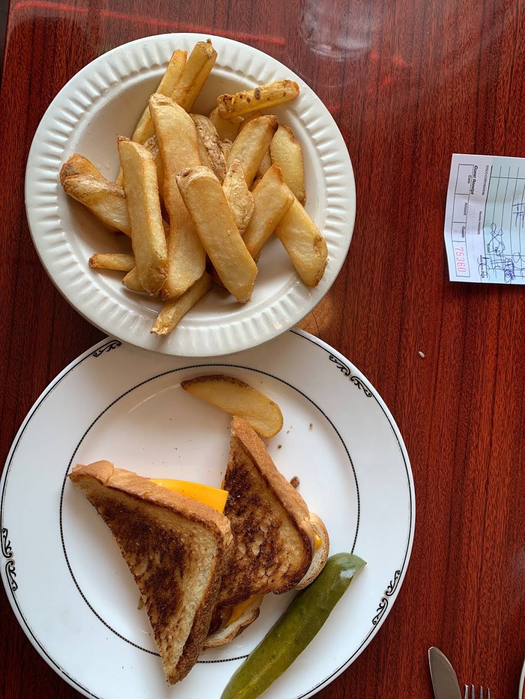 Moms Kitchen | restaurant | 1940 NE 45th St, Fort Lauderdale, FL 33308, USA | 9547767292 OR +1 954-776-7292