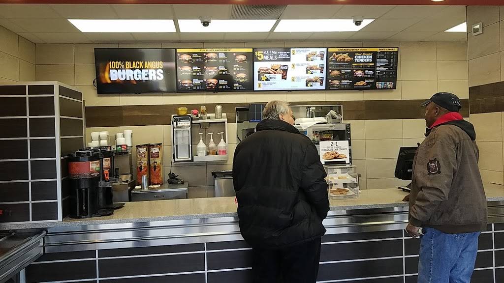 Hardees | restaurant | 4011 S Noland Rd, Independence, MO 64055, USA | 8162521944 OR +1 816-252-1944