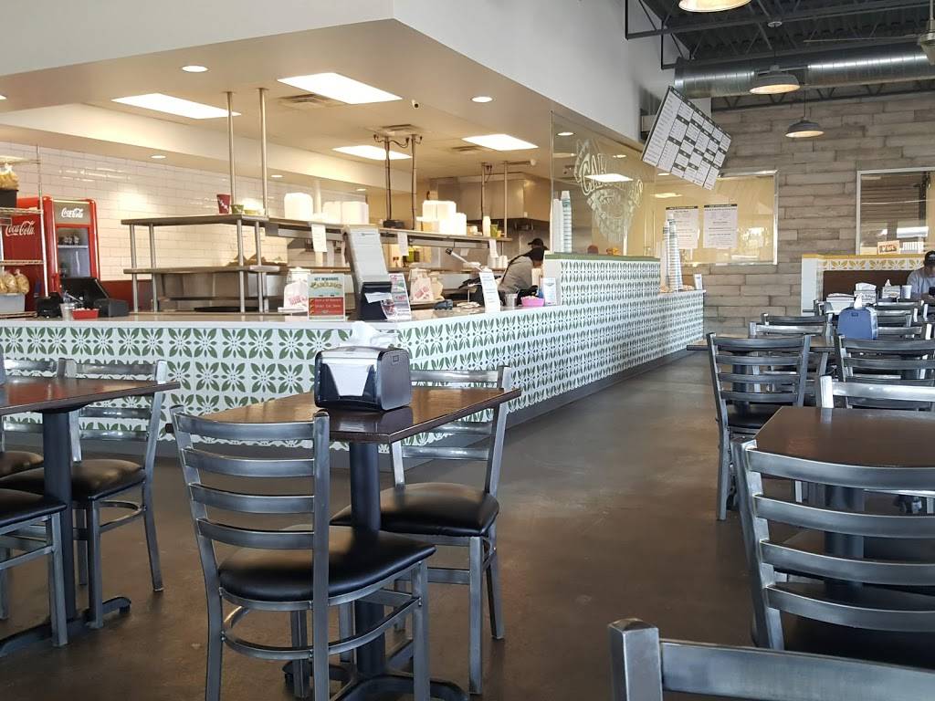 Carolinas Mexican Food - Mesa | restaurant | 1450 S Country Club Dr, Mesa, AZ 85210, USA | 4809123420 OR +1 480-912-3420