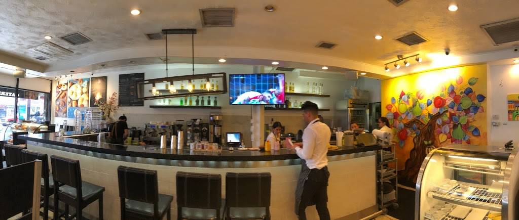 El Pequeño | restaurant | 8610 Roosevelt Ave #4, Jackson Heights, NY 11372, USA | 7182057128 OR +1 718-205-7128