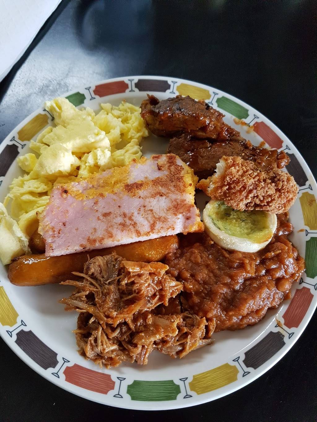 St Daves Diner | restaurant | 2925 ON-35, Lindsay, ON K9V 4R4, Canada | 7053289411 OR +1 705-328-9411