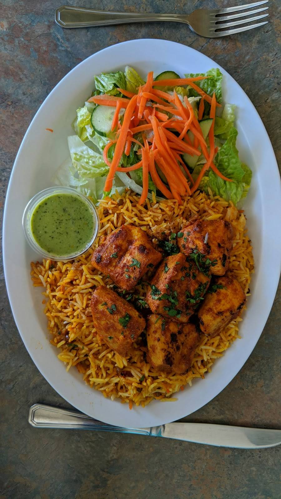 Gulzaar | restaurant | 1880 W San Carlos St, San Jose, CA 95128, USA | 4082922786 OR +1 408-292-2786