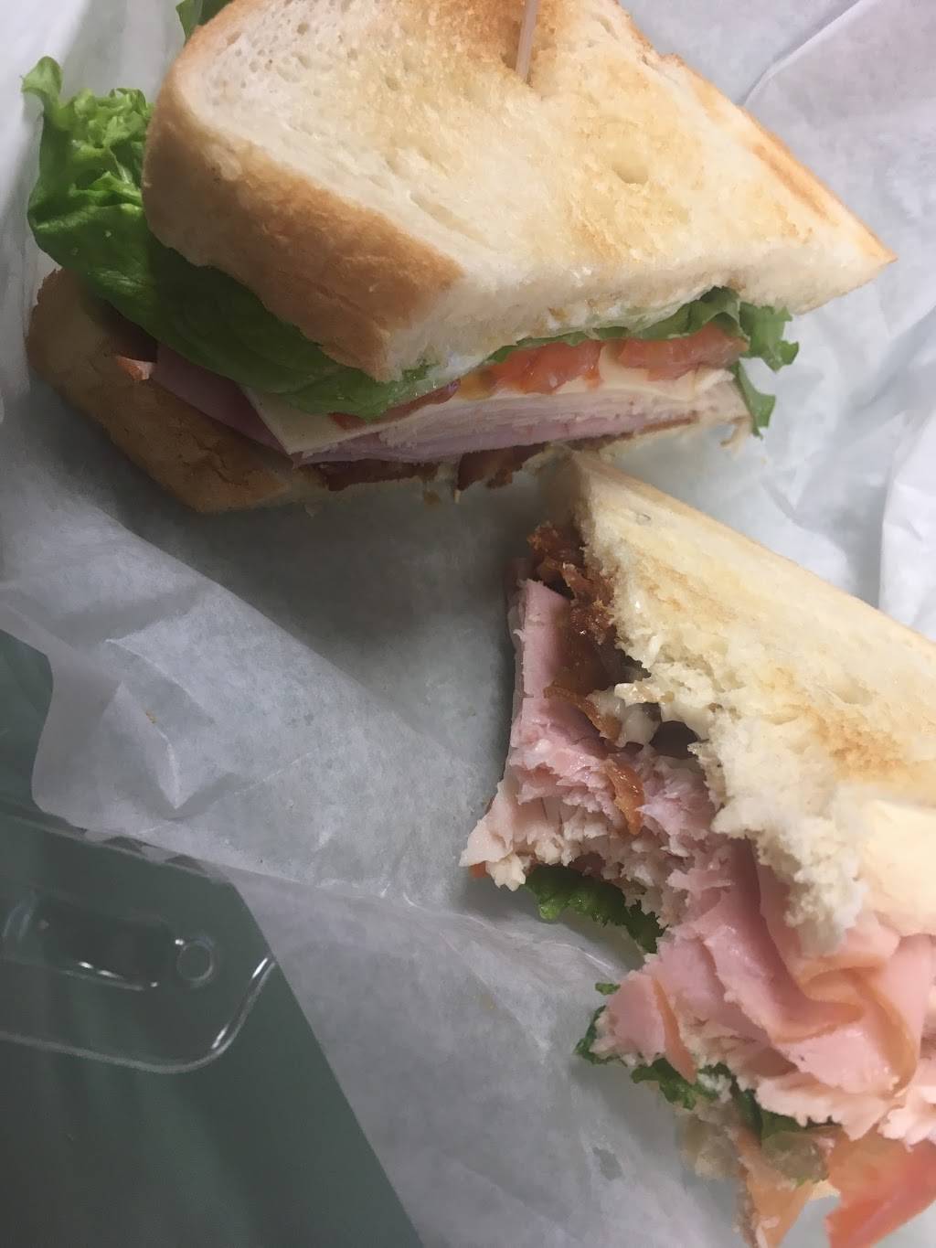 City Square Deli & Grill | restaurant | 22601 N 19th Ave #121, Phoenix, AZ 85027, USA | 6232436499 OR +1 623-243-6499