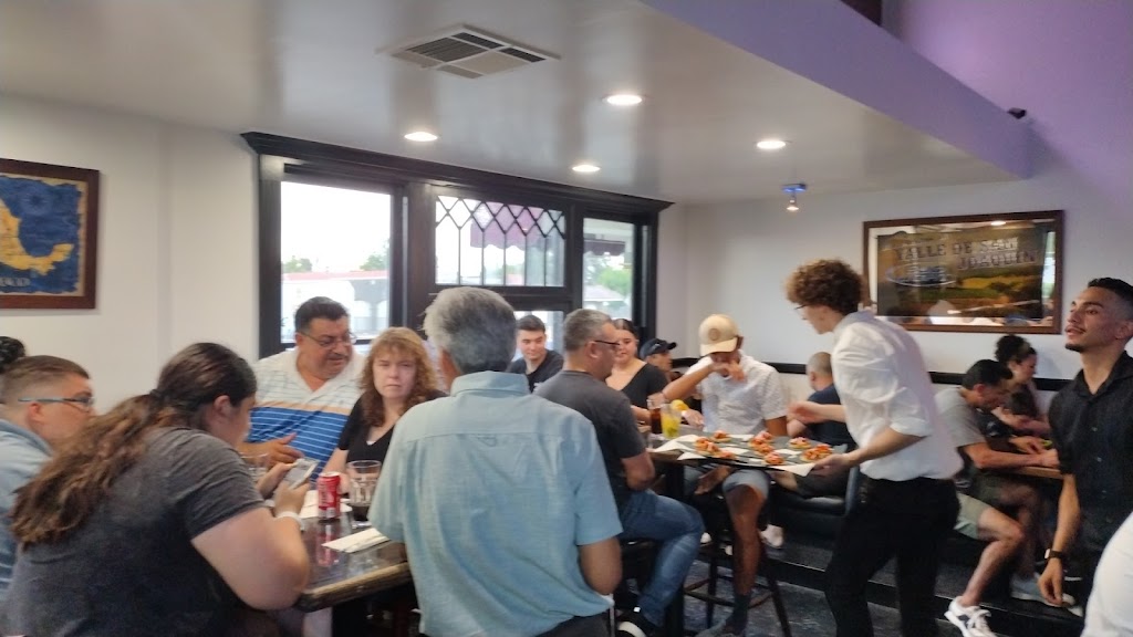 Encanto Restaurant Cocktail Bar | restaurant | 505 S Chinowth St, Visalia, CA 93277, USA | 5593727080 OR +1 559-372-7080