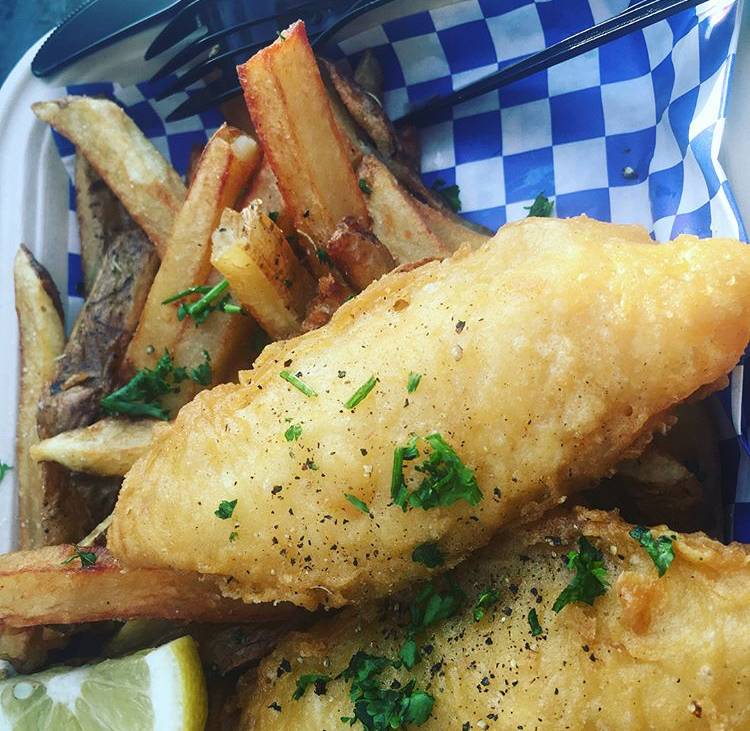 The Wee Chippy | restaurant | 1301 Ocean Front Walk, Venice, CA 90291, USA | 3104500077 OR +1 310-450-0077