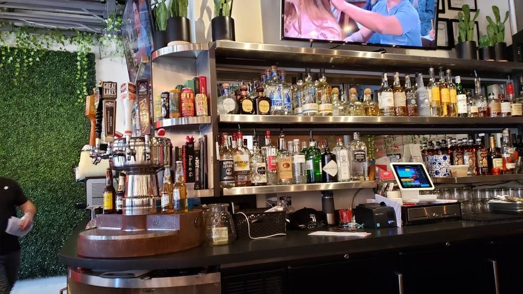 XO Taco | restaurant | 713 E Fayette St, Syracuse, NY 13210, USA | 3153031699 OR +1 315-303-1699