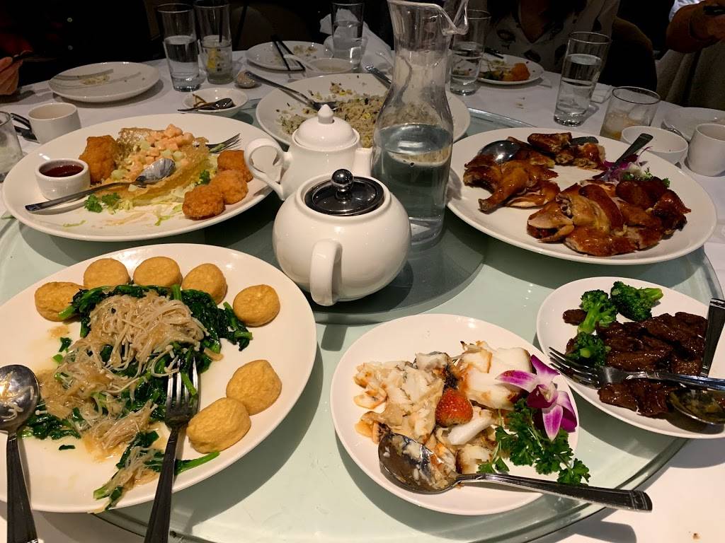 Harborview Restaurant & Bar | restaurant | 4 Embarcadero Center, Street Level, San Francisco, CA 94111, USA | 6288677350 OR +1 628-867-7350