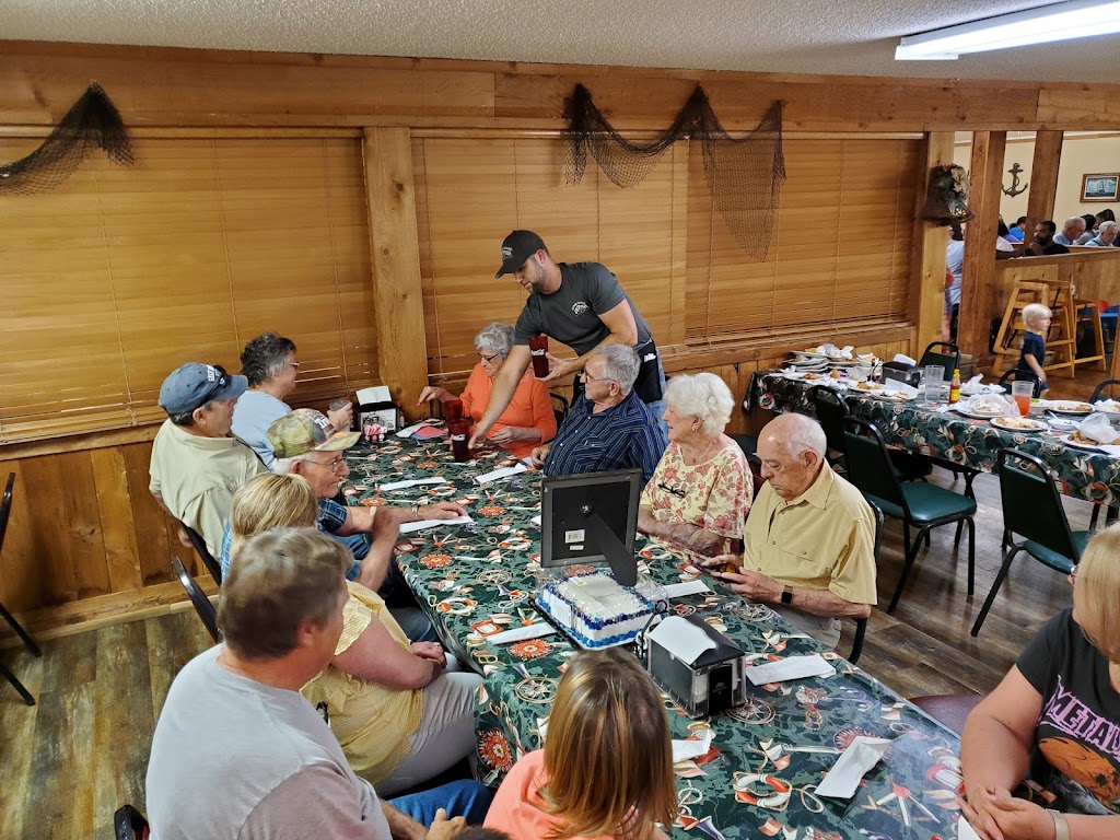 Country Village Catfish and Seafood | restaurant | 158 Knight Haven Cir, Star City, AR 71667, USA | 8706283333 OR +1 870-628-3333